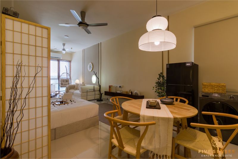 Japandi Premium Studio with Bathtub - room photo 15